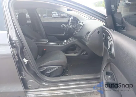 2016 Chrysler 200 Limited z USA, uszkodzony, nr VIN 1C3CCCAG2GN111166